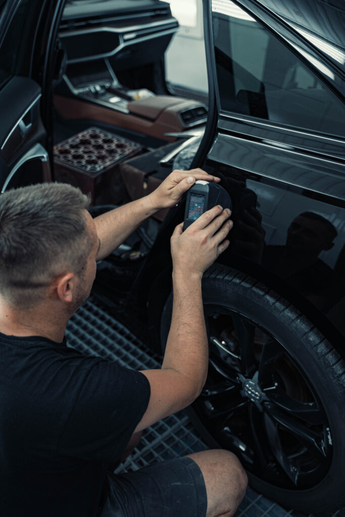 vopsitorie tinichigerie reparatii daune auto cluj napoca black auto service auto cluj