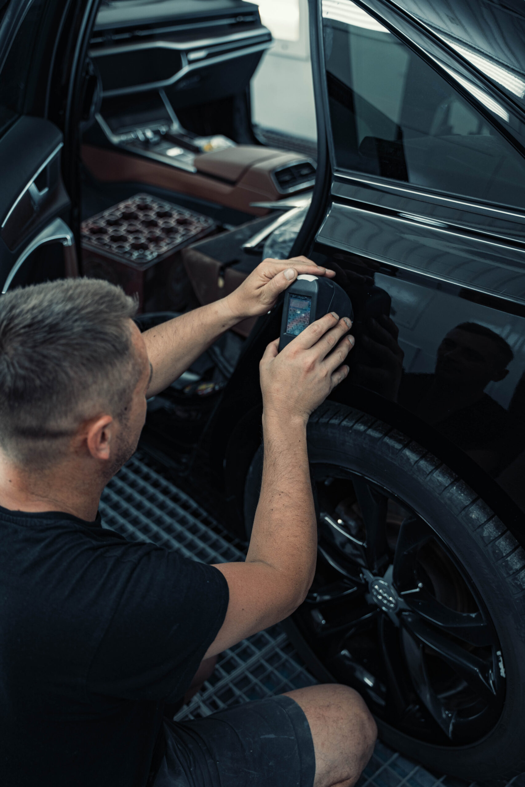 vopsitorie tinichigerie reparatii daune auto cluj napoca black auto service auto cluj